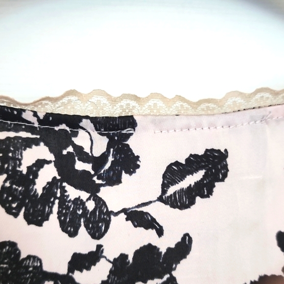 Jones New York. Womens Top Size 14 P Lightweight Light Pink Color - Picture 5 of 7